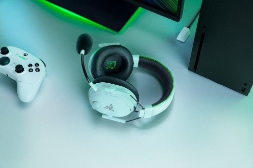 Razer BlackShark V3 Pro Headset Wired & Wireless Head-band Gaming USB Type-A Bluetooth White