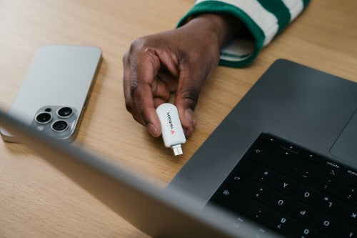 Verbatim Plectra USB-C Flash Drive White 128GB