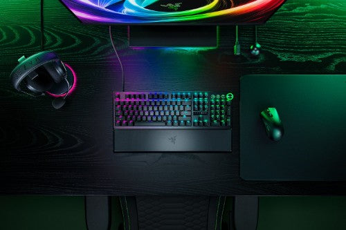 Razer Huntsman V3 Pro keyboard Gaming USB QWERTY UK International Black
