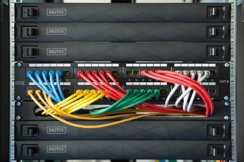 Digitus Snap-in blind cover for 482.6 mm (19") network and server enclosures