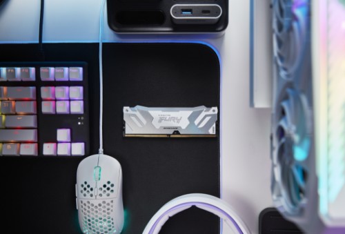 Kingston Technology FURY 32GB 6400MT/s DDR5 CL32 DIMM Renegade RGB White XMP