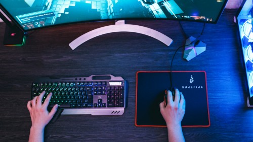 SureFire Silent Flight 320 Gaming mouse pad Black, Red