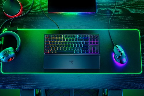 Razer Ornata V3 Tenkeyless keyboard Gaming USB QWERTZ German Black