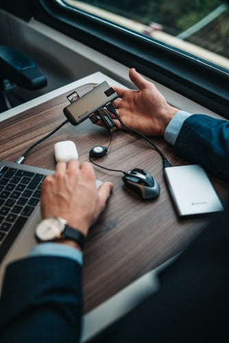 Verbatim 49142 laptop dock/port replicator USB 3.2 Gen 1 (3.1 Gen 1) Type-C Black, Silver