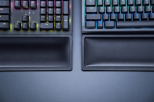 Razer RC21-01470200-R3M1 wrist rest Foam, Leatherette Black