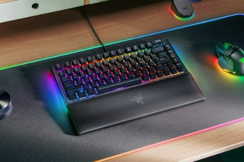 Razer BlackWidow V4 keyboard Gaming USB QWERTY US English Black