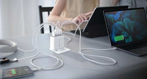 j5create JUP53100 100W GaN USB-C® 5-Port Charger