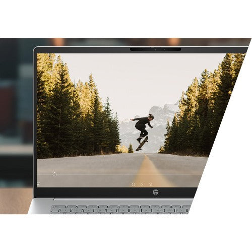 HP OmniBook 3 17-dk0003nax Intel Core 7 150U Laptop 43.9 cm (17.3") HD+ 16 GB DDR5-SDRAM 1 TB SSD Wi-Fi 6 (802.11ax) FreeDOS Grey, Silver