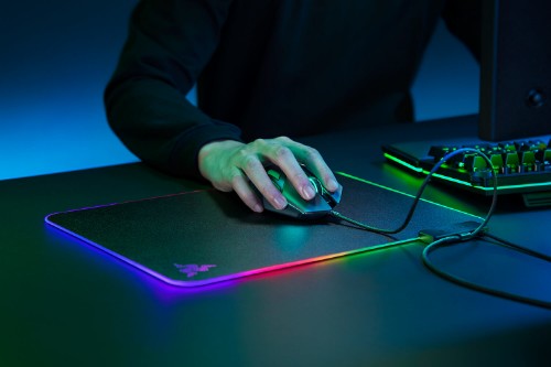 Razer Firefly V2 Gaming mouse pad Black