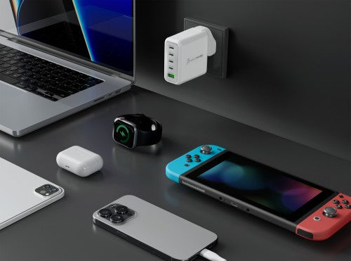 j5create JUP53100 100W GaN USB-C® 5-Port Charger