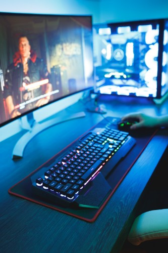 SureFire Silent Flight 680 Gaming mouse pad Black, Red