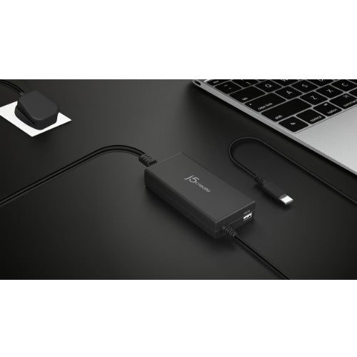 j5create JUP2290C-FN 100W PD USB-C® Super Charger - UK, Black, includes 1.2 m cable