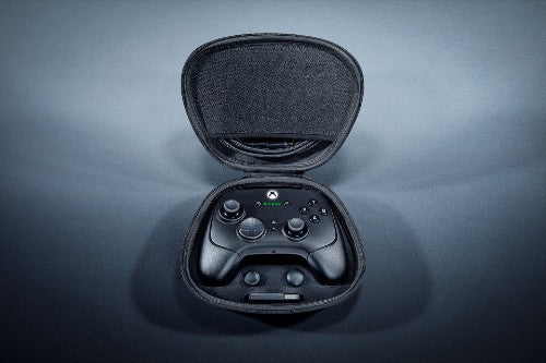 Razer Wolverine V3 Pro Black USB Gamepad Analogue PC, Xbox Series S, Xbox Series X