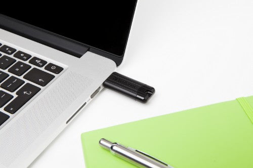 Verbatim PinStripe 3.0 - USB 3.0 Drive 16 GB  - Black