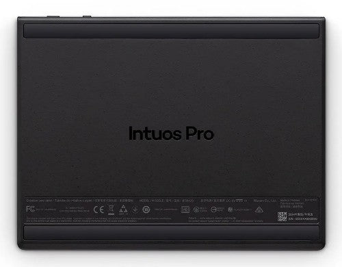 Wacom Intuos Pro Small – 2025 graphic tablet Black 187 x 105 mm USB/Bluetooth