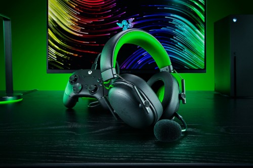 Razer BlackShark V3 X HyperSpeed Headset Wired & Wireless Head-band Gaming USB Type-A Bluetooth Black, Green
