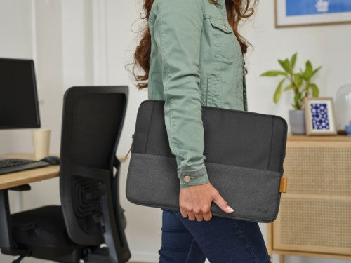 Trust Lisboa 40.6 cm (16") Sleeve case Black