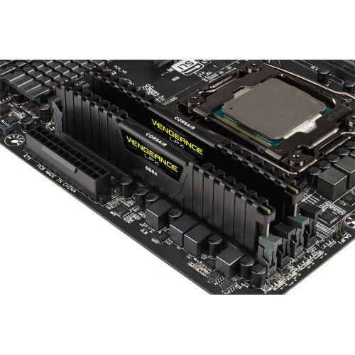 Corsair CM4X8GD3200C16K2E memory module 8 GB 1 x 8 GB DDR4 3200 MT/s 288-pin DIMM